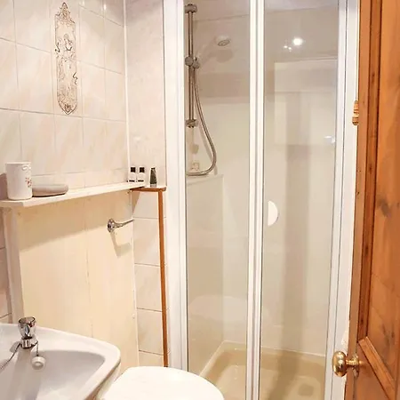 Cottages-Whitby - Bishops Cottage Apartment *