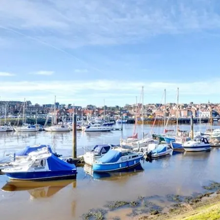 Apartment Cottages-Whitby - Bishops Cottage